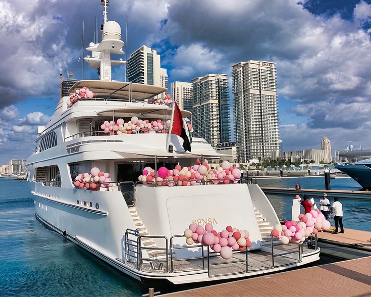 Birthday Yacht Rental in Doha: How to Plan the Perfect Celebration at Sea