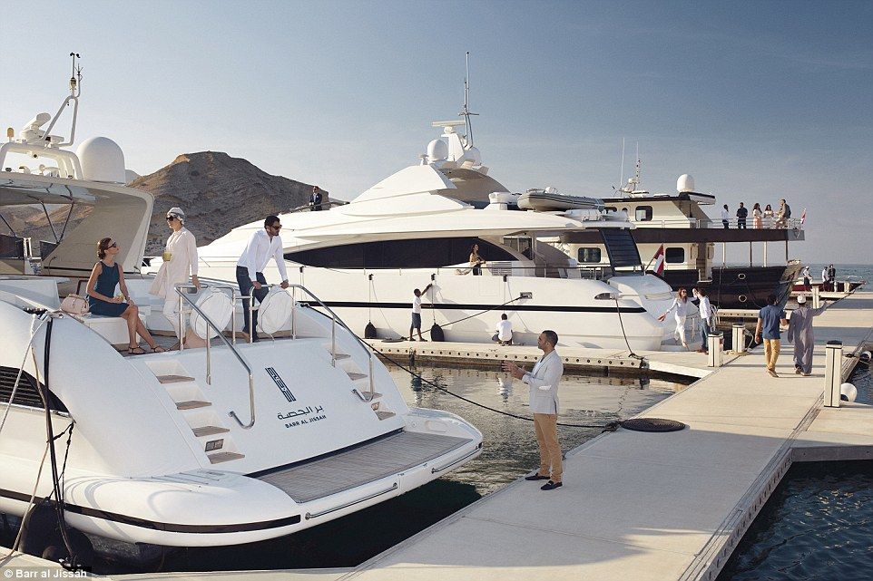 Yacht Rental Packages in Qatar with Gallivant Charters