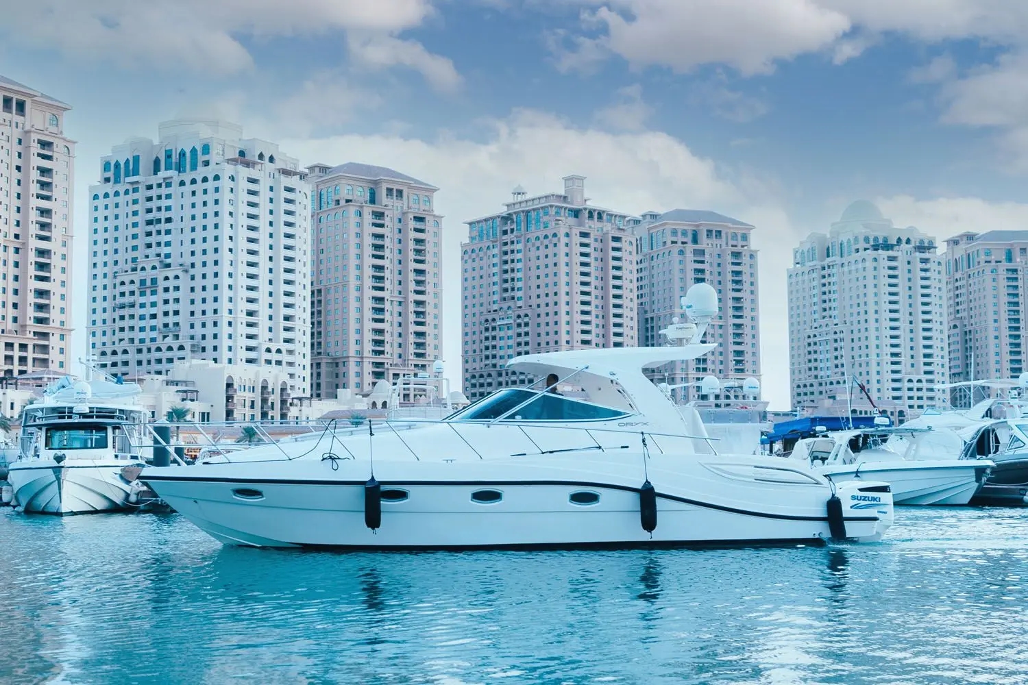 reasons-rent-yacht-for-Celebration-qatar image